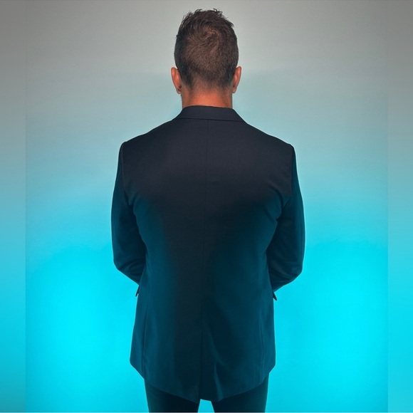 H&M / Navy Slim Fit Blazer / Size 42R - Picture 5 of 13